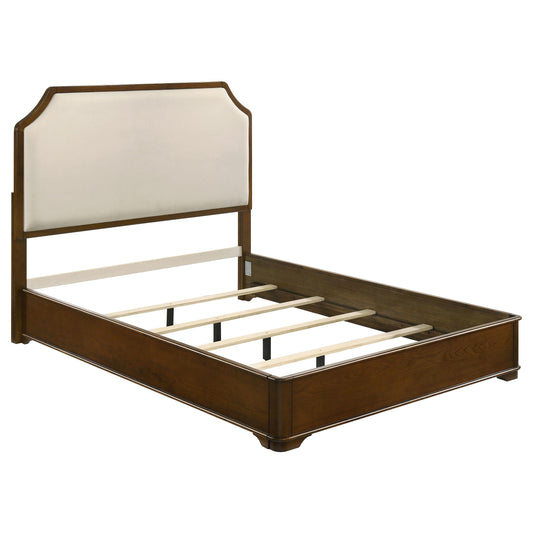 Garland Bed in Brown Cherry / Cream