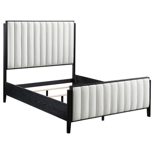 Brookmead Queen Bed in Black - Coaster Furniture
