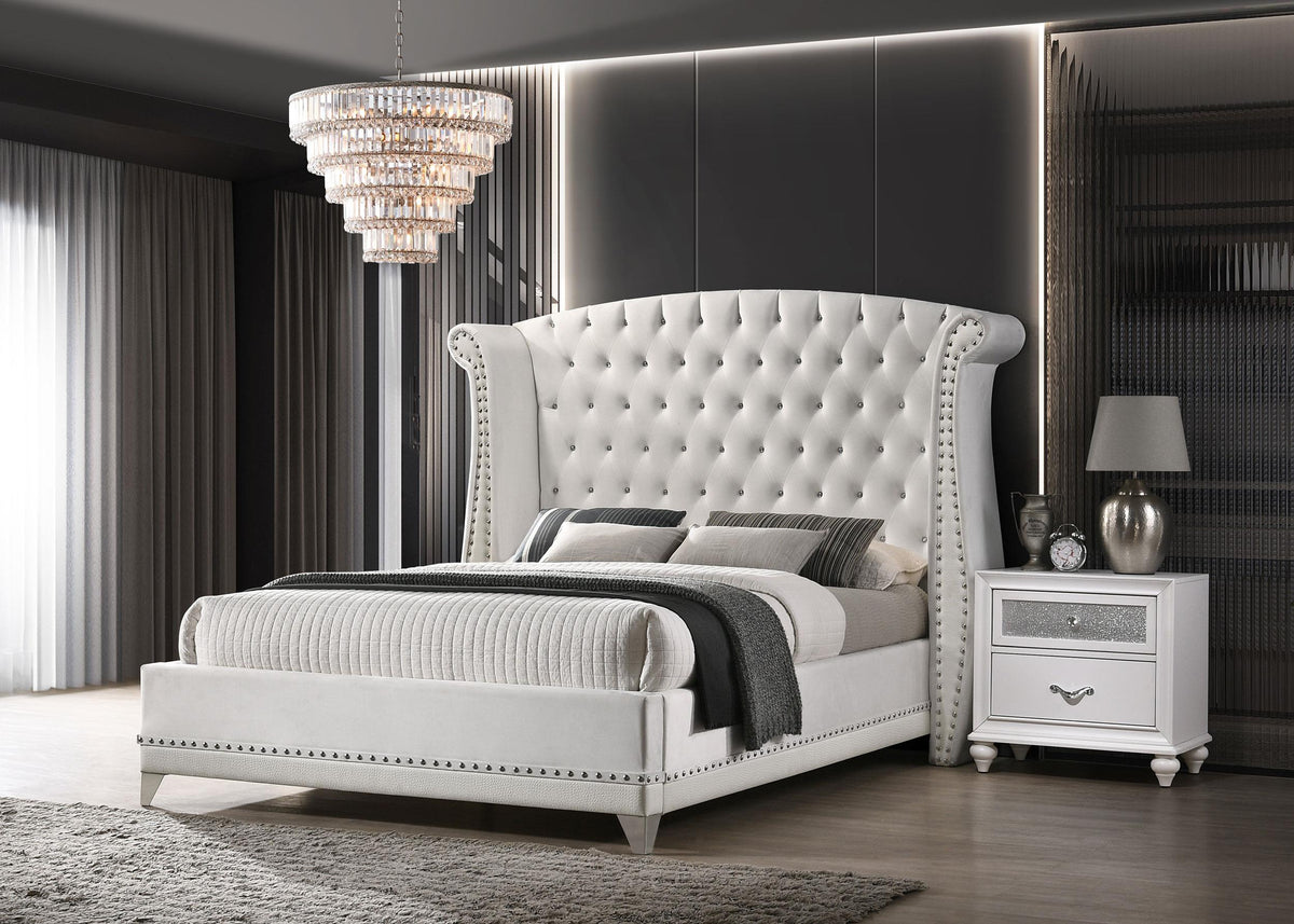 Barzini E King Bed in White - Coaster Furniture