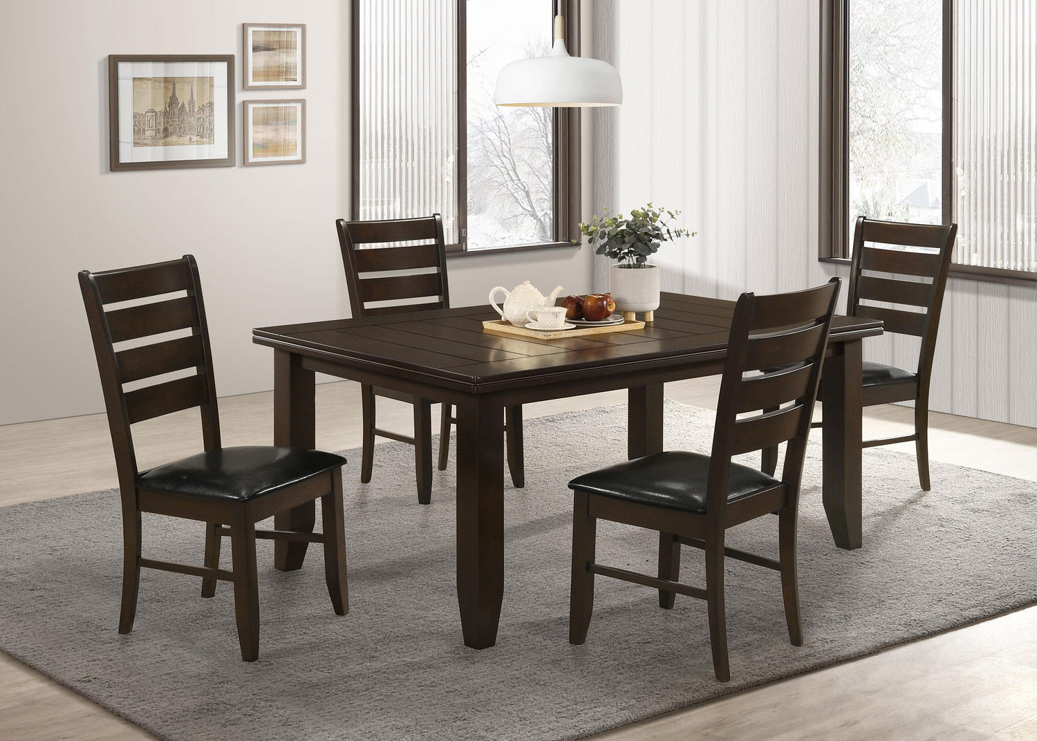 Dalila Collection