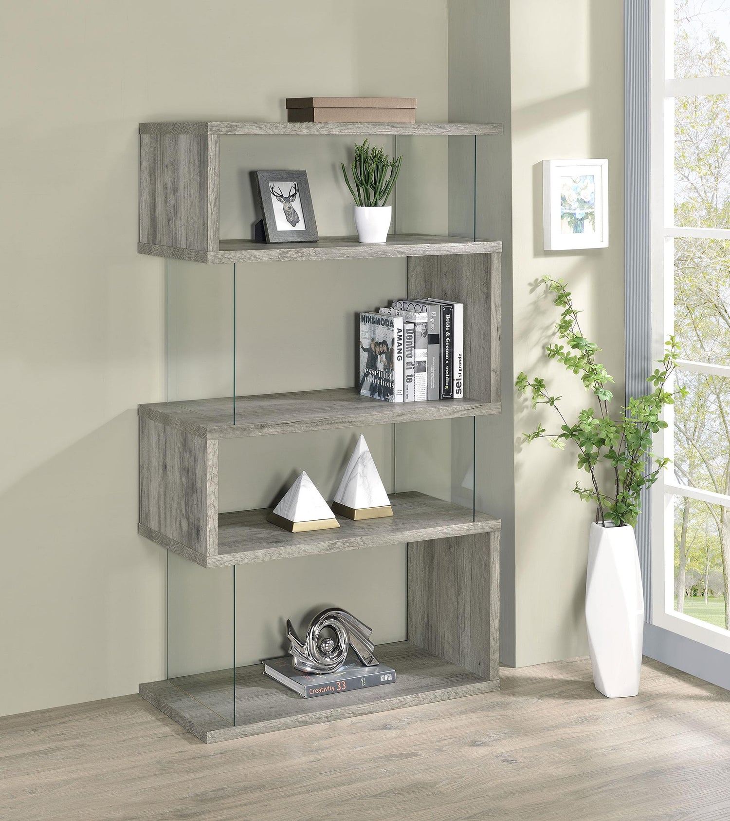 Emelle Collection