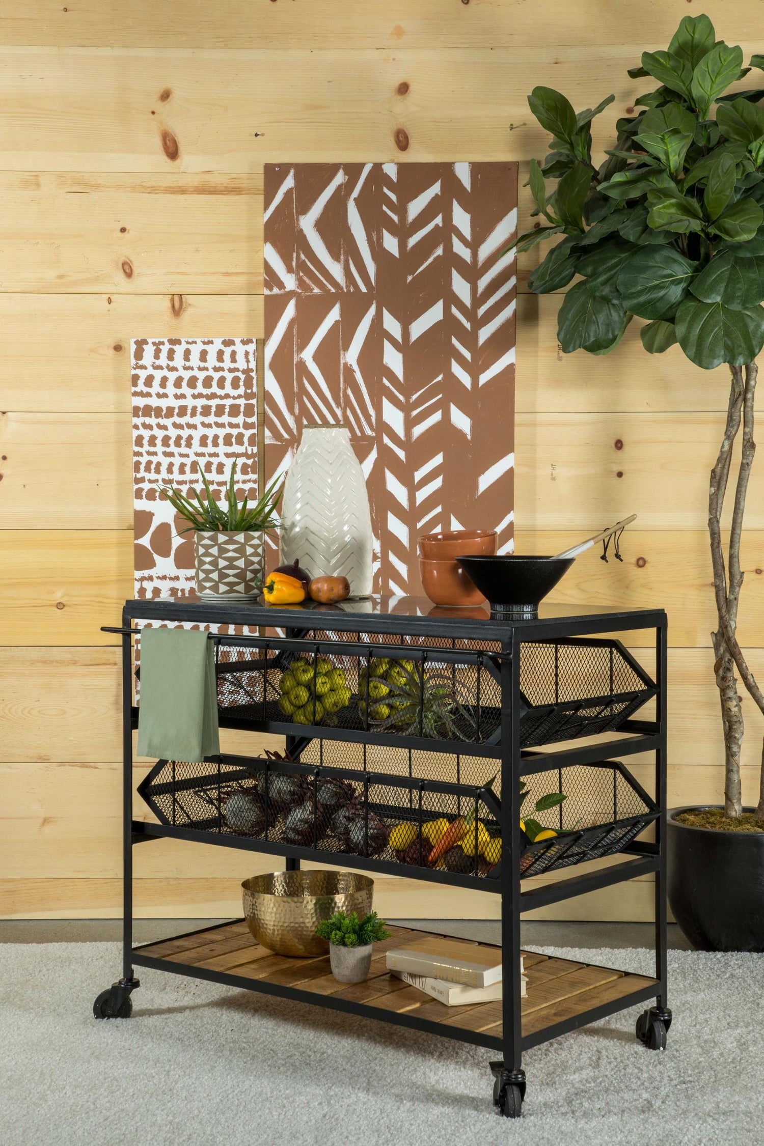 Kitchen Islands & Carts