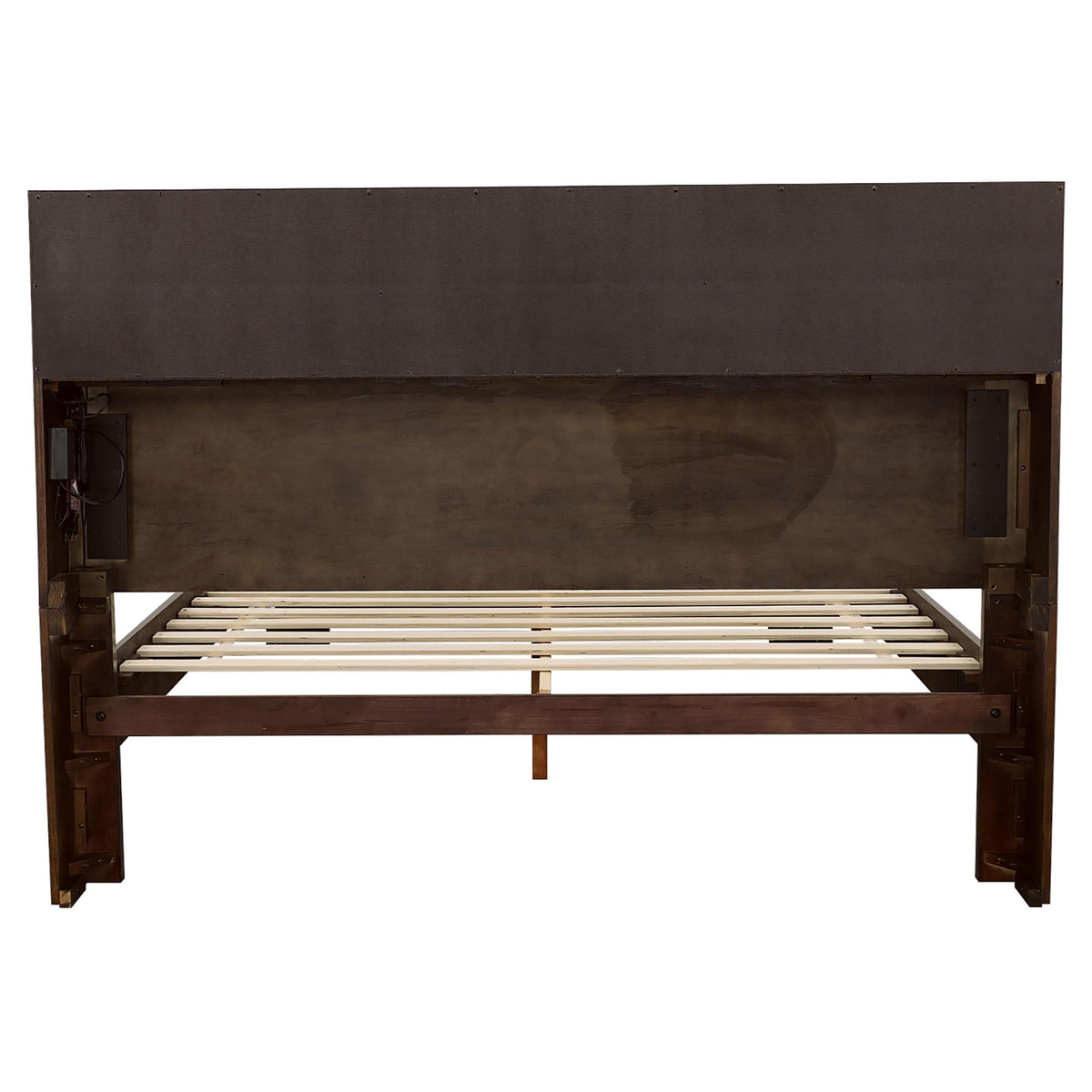 Jessica Queen Bed in Cappuccino - Coaster Furniture