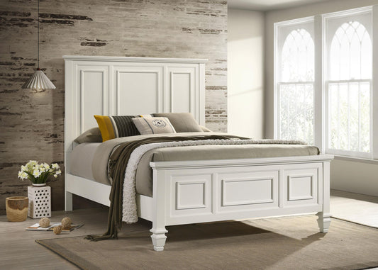 Sandy Beach Queen Bed in Cream White - Coaster Furniture