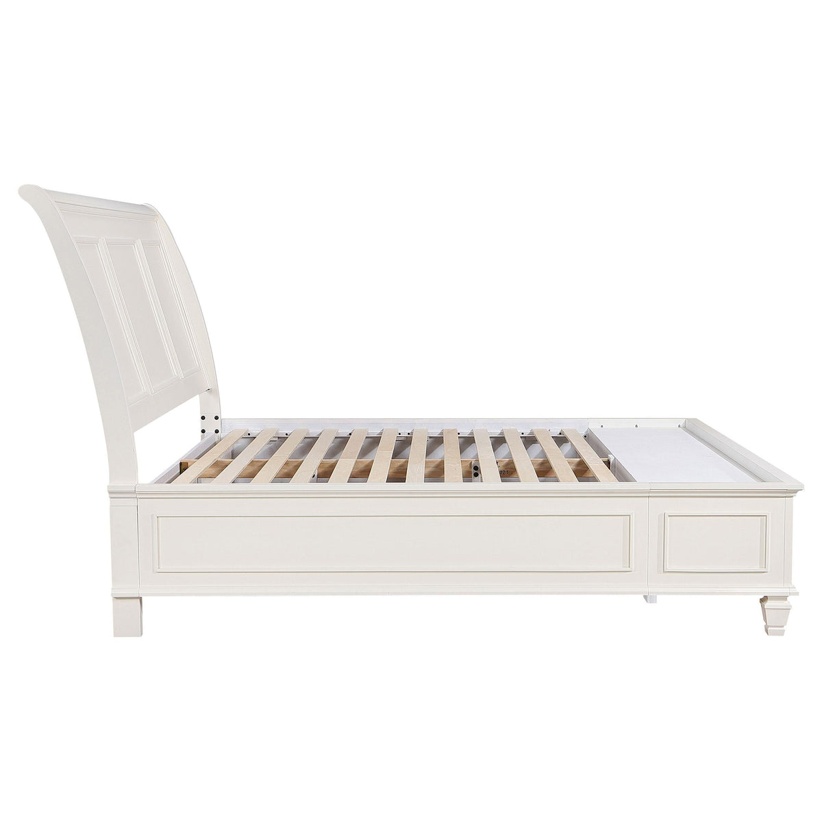 Sandy Beach E King Bed in Cream White - Coaster Furniture