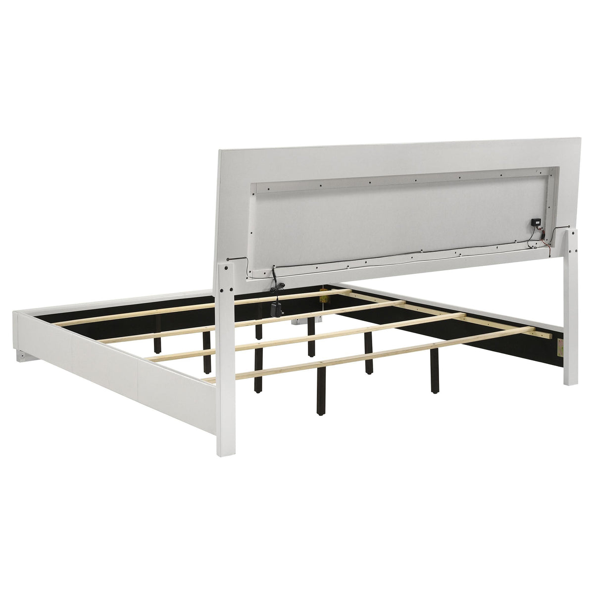 Felicity E King Bed in White High Gloss - Coaster Furniture