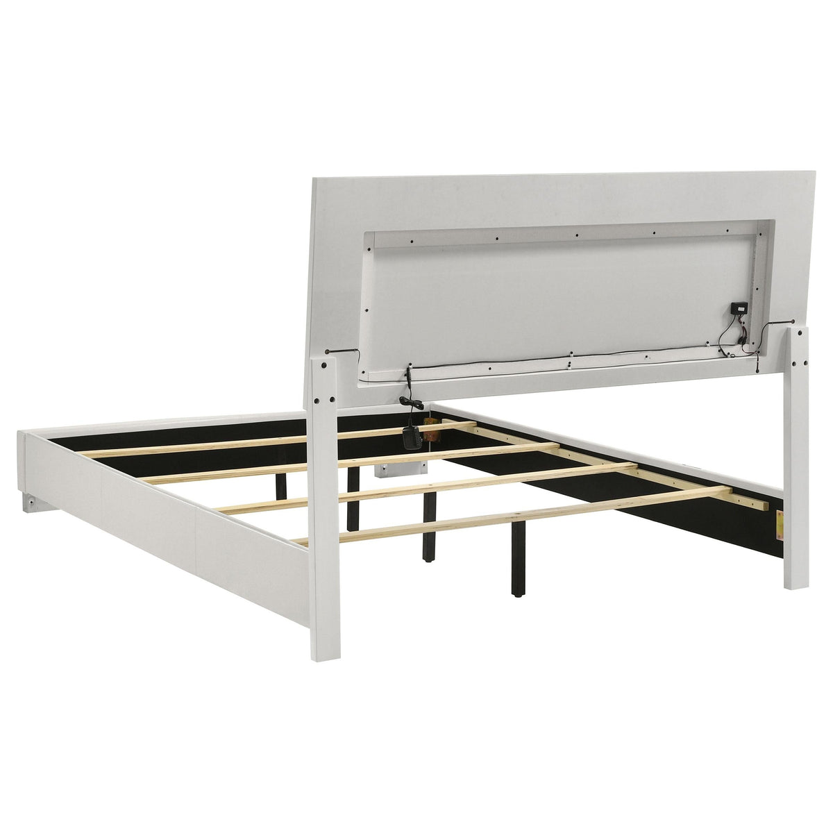 Felicity Queen Bed in White High Gloss - Coaster Furniture