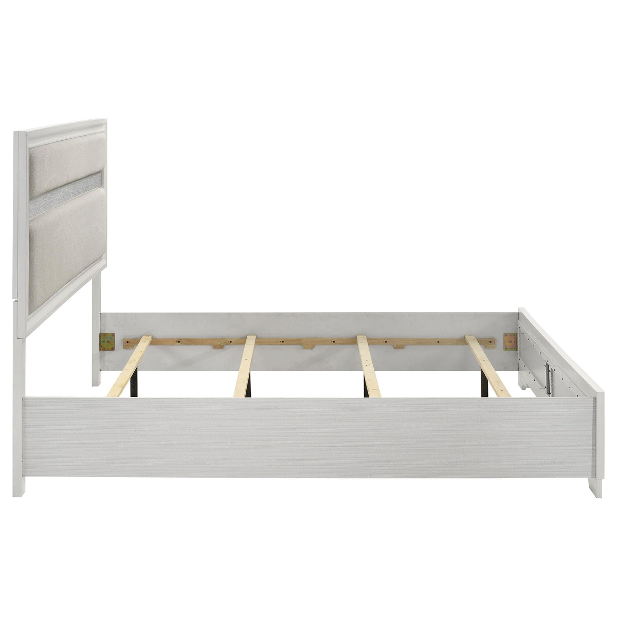 Miranda E King Bed in White - Coaster Furniture