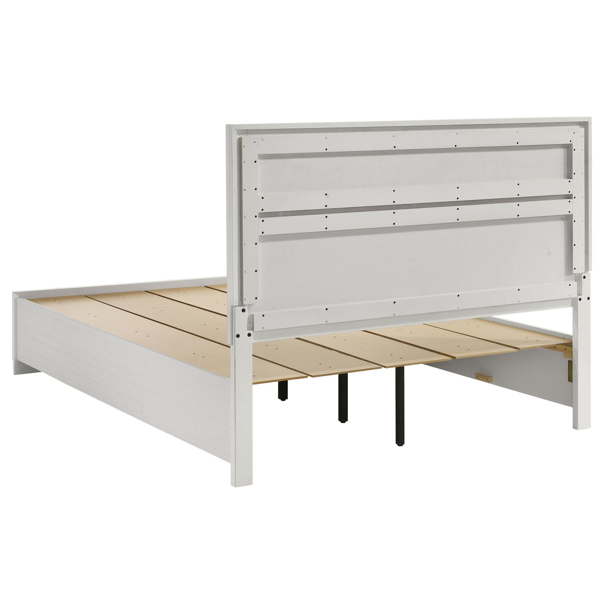 Miranda Queen Bed in White - Coaster Furniture