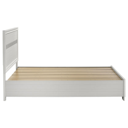 Miranda Queen Bed in White - Coaster Furniture