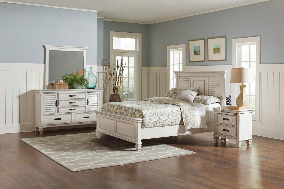 Franco Eastern King Bed 4-Piece Set in Distressed White - Coaster Furniture