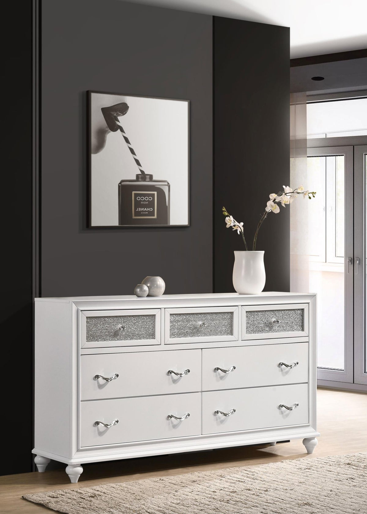 Barzini Dresser in White - Coaster Furniture