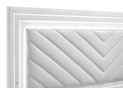 Cassia Bed in White High Gloss