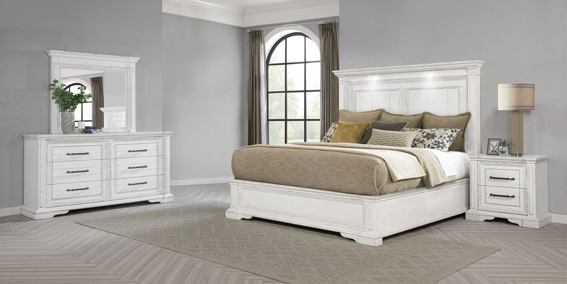 McKinney 4-Piece Set in Vintage White