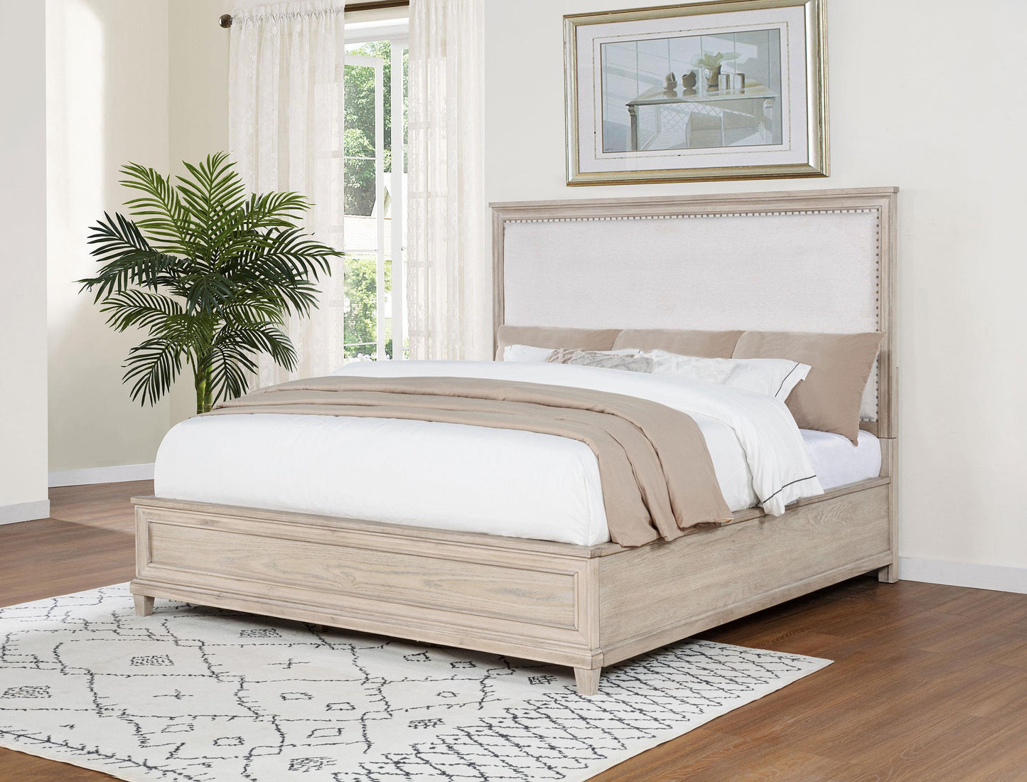 Pembroke Bed in Washed Oak