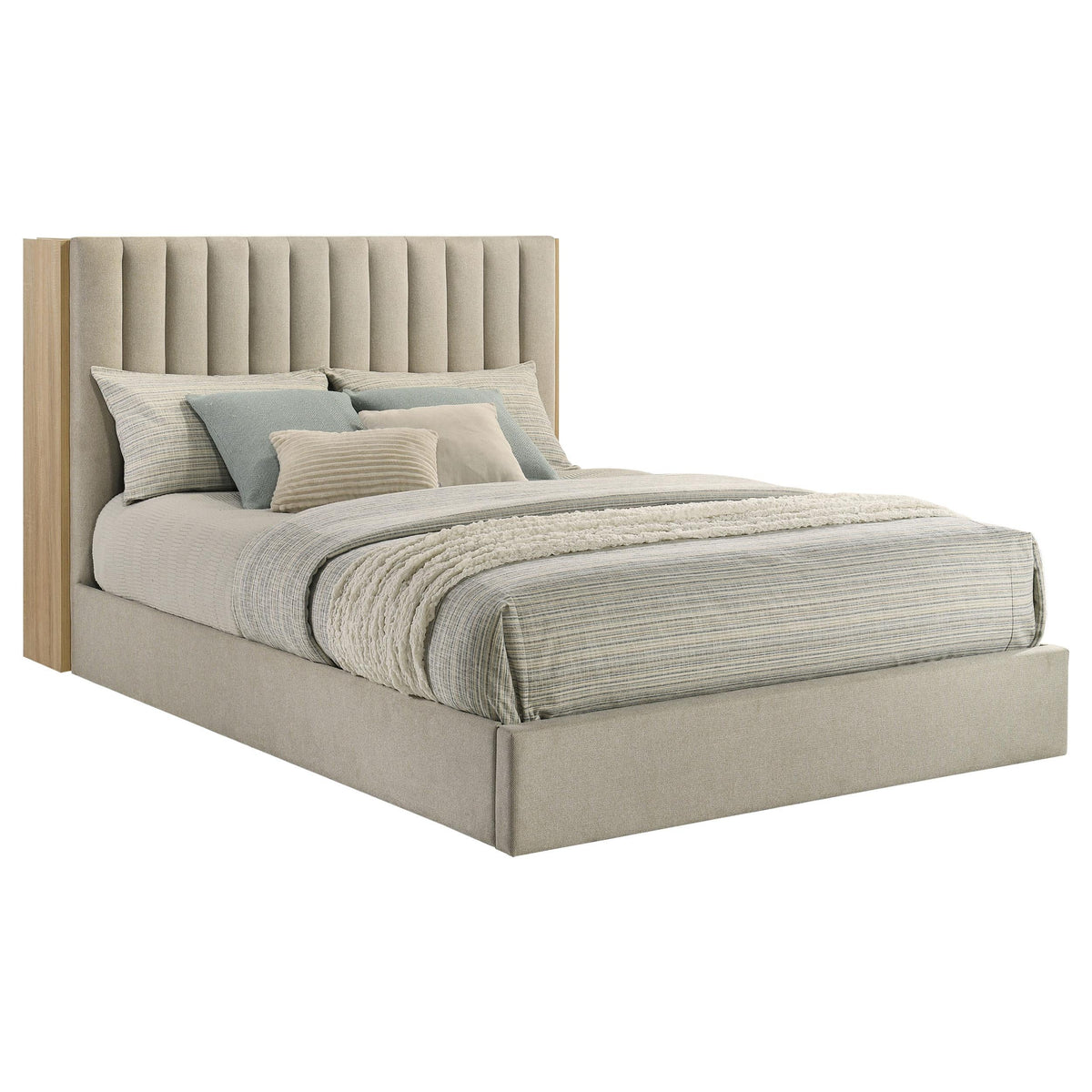 Arielle Queen Bed in Light Oak - Coaster Furniture