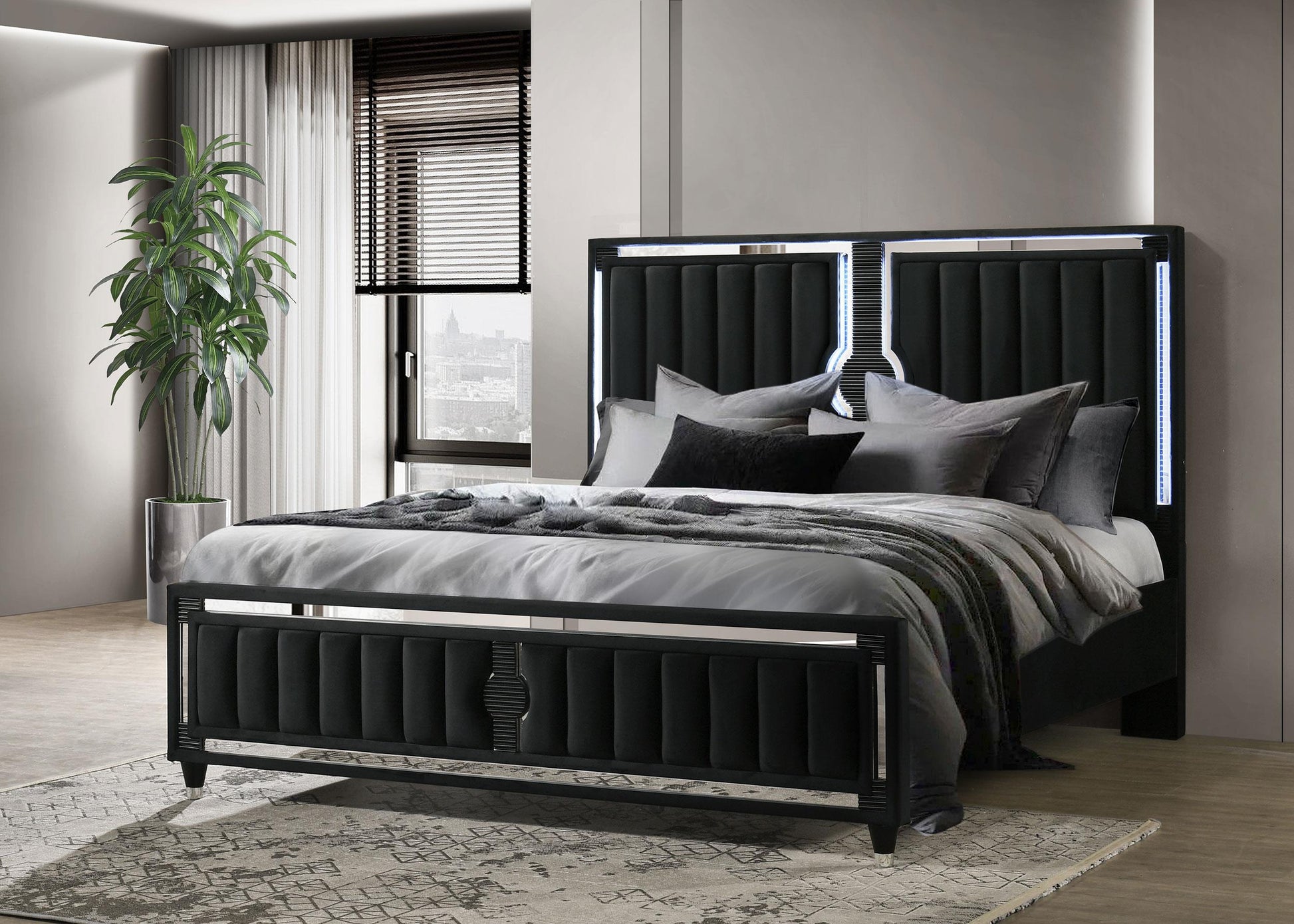 Ravenne Bed in Black
