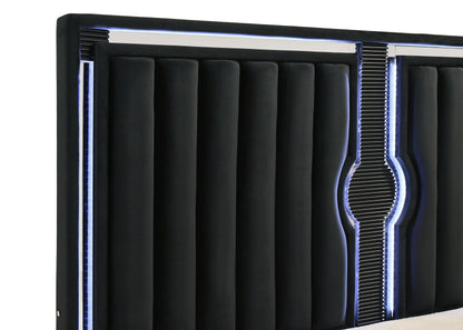 Ravenne Bed in Black