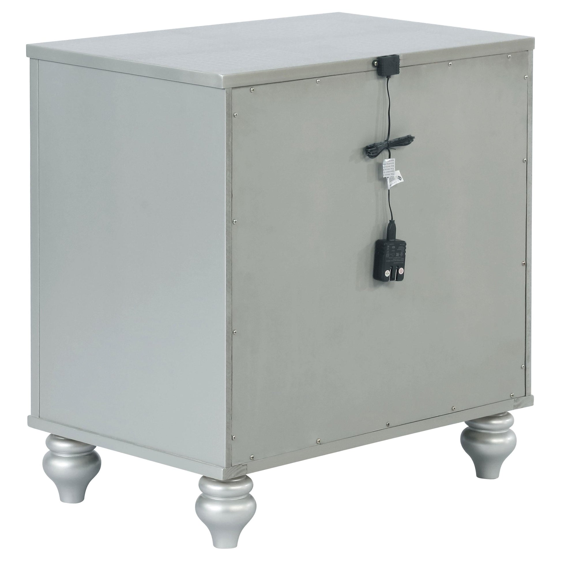 Gunnison Bed 4-Piece Set in Silver Metallic