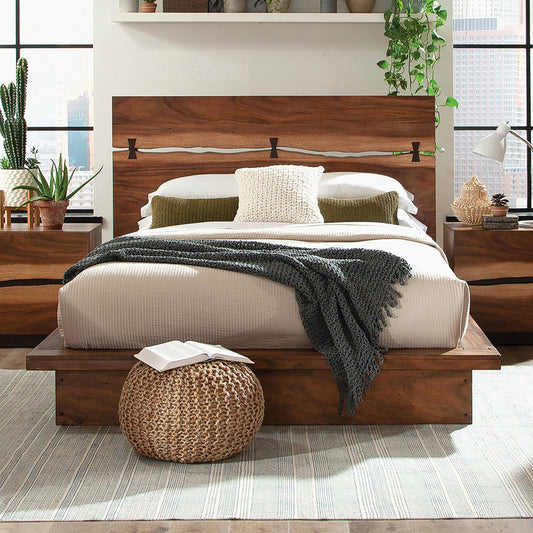 Winslow E King Bed in Smokey Walnut - Coaster Furniture