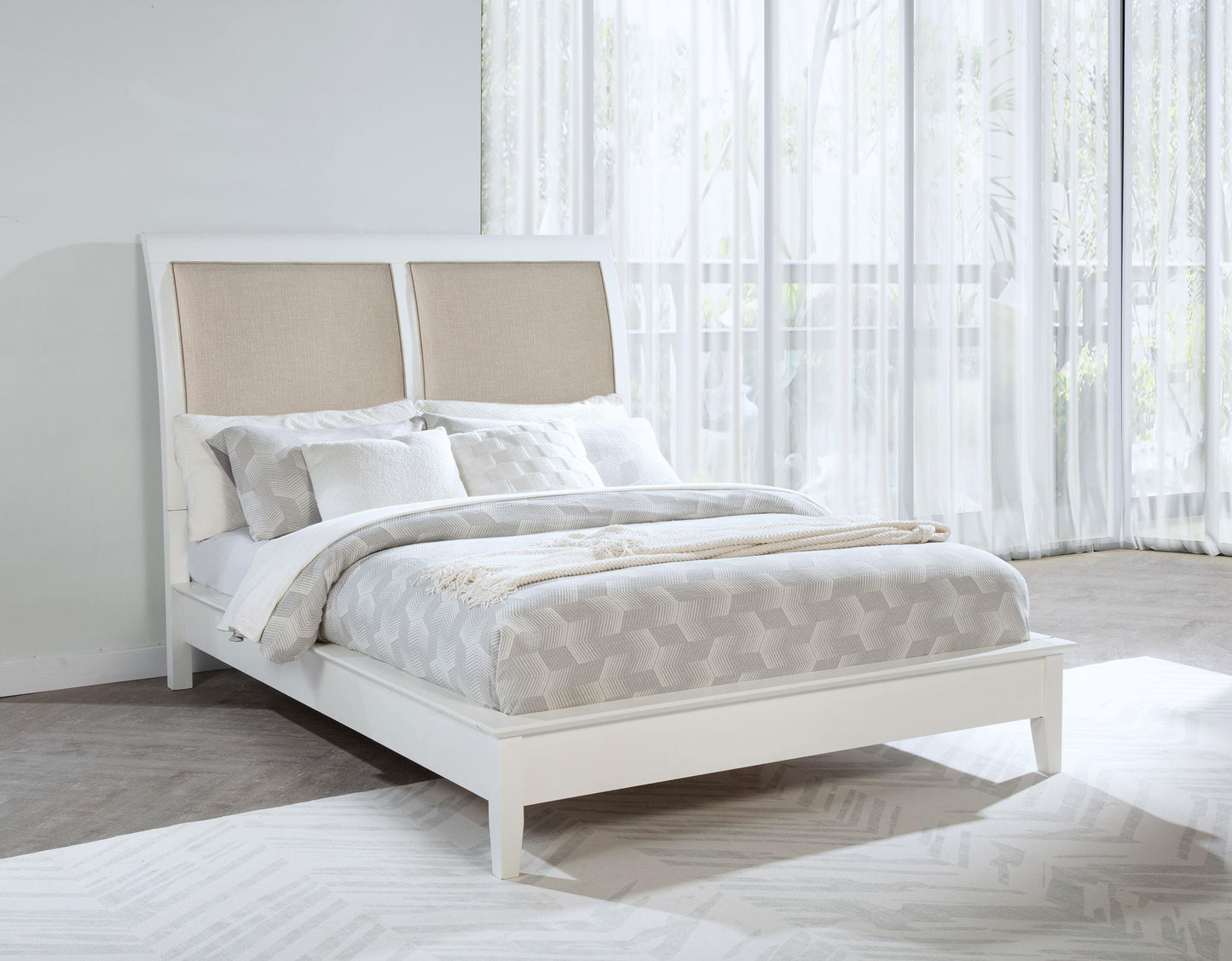 Bexhill Bed in White