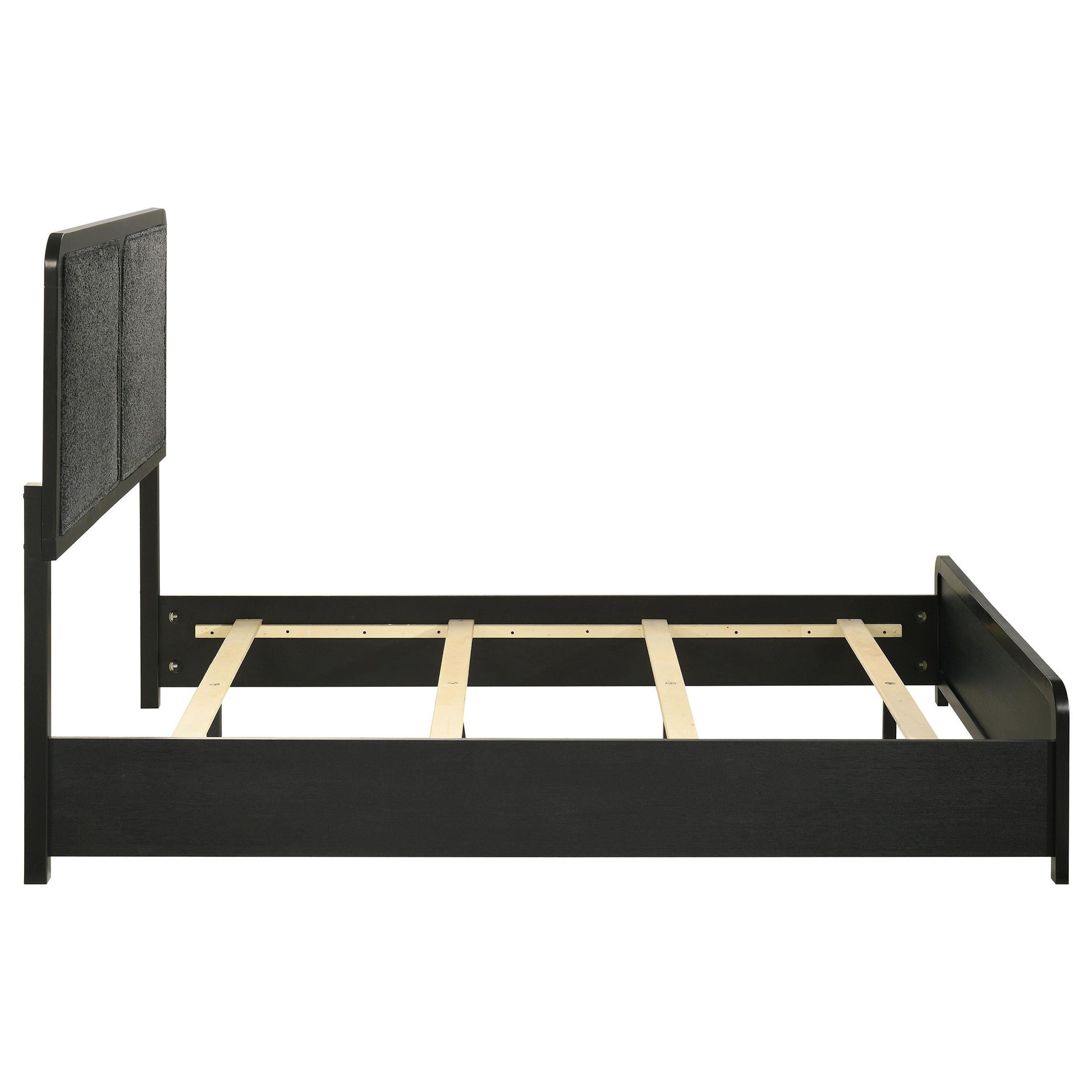 Cavelle Bed in Black