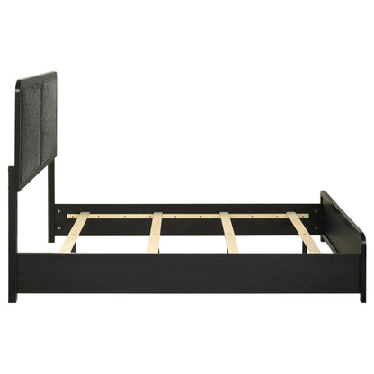 Cavelle Bed in Black