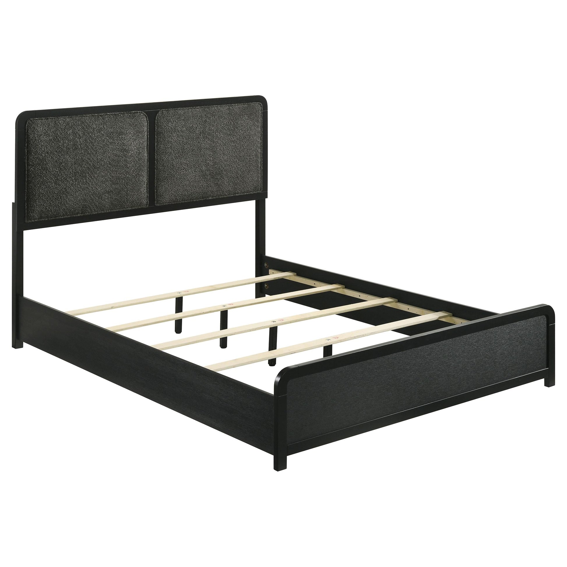 Cavelle Bed in Black