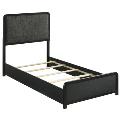 Cavelle Bed in Black