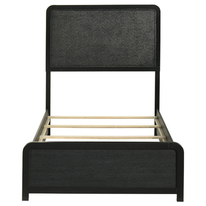 Cavelle Bed in Black