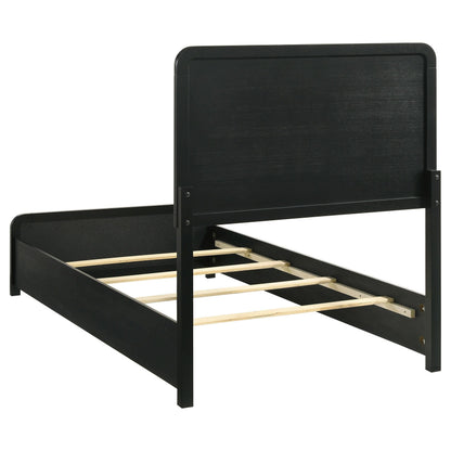 Cavelle Bed in Black