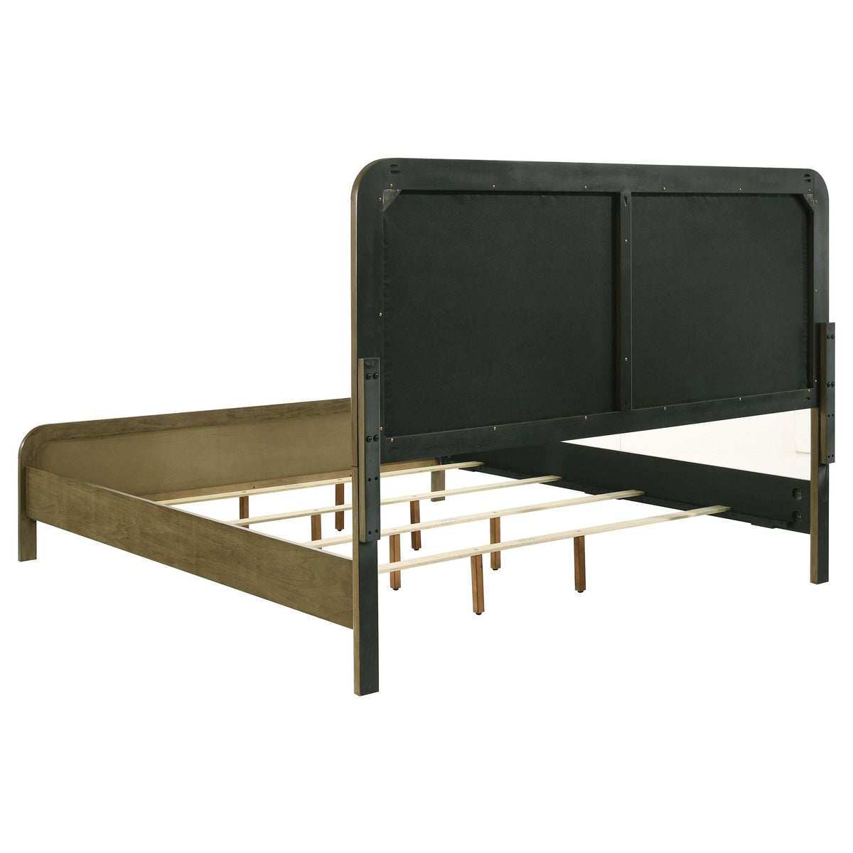 Amsbury Queen Bed in Nutmeg - Coaster Furniture