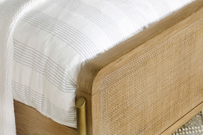 Arini E King Bed in Natural - Coaster Furniture