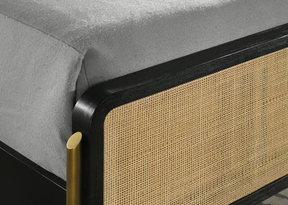 Arini Queen Bed in Natural - Coaster Furniture