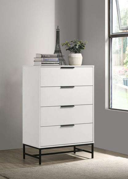 Sonora Chest in White - Coaster Furniture