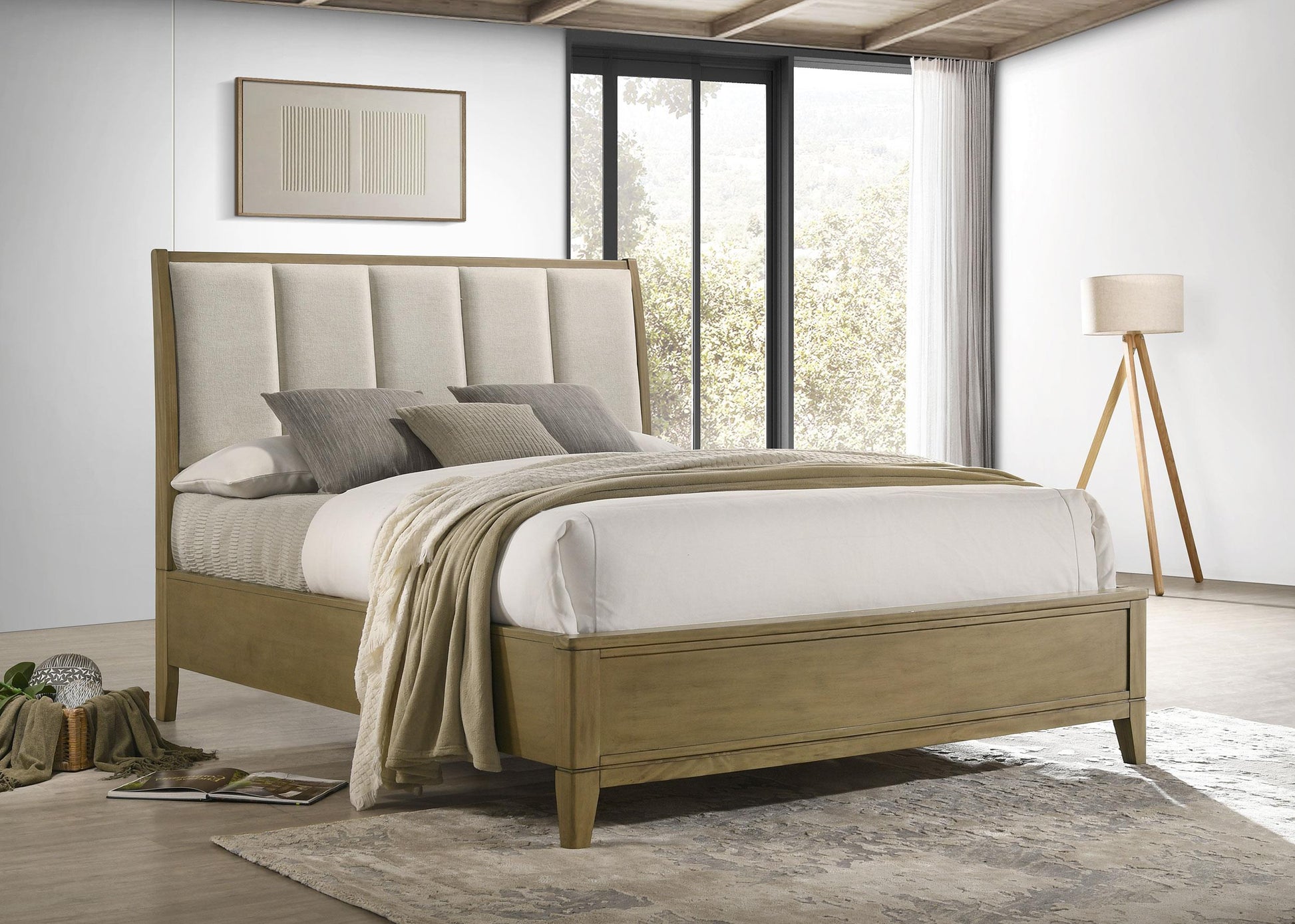 Granada Bed in Natural Pine