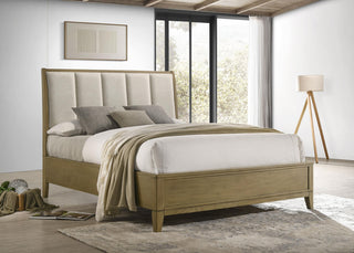 Granada Bed in Natural Pine