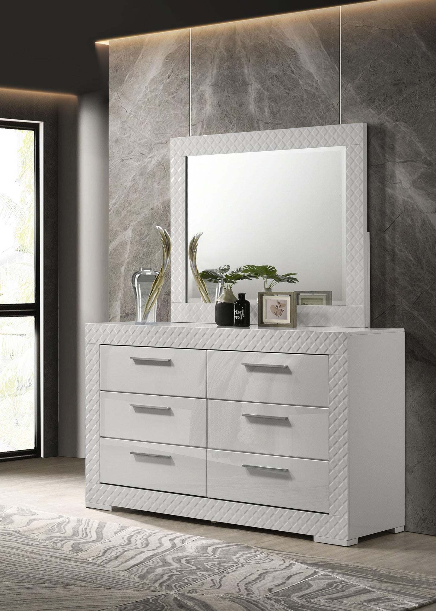 Ives Dresser With Mirror - White High Gloss