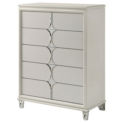 Olivia Chest in Pearl White - Coaster Furniture