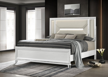 Marmore Bed in White