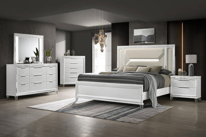 Marmore Dresser Mirror in White - Coaster Furniture