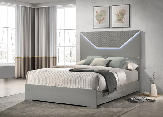 Ives Queen Bed in Grey High Gloss - Coaster Furniture