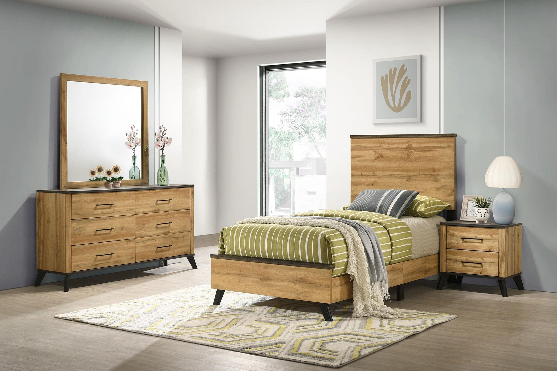 Kaywood Bed 4-Piece Set in Weathered Brown
