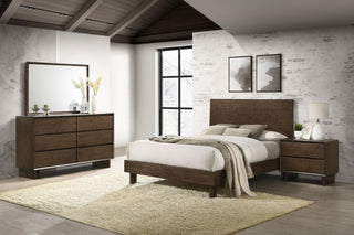 Glenwood Bed 4-Piece Set in Warm Brown