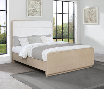 Ladera Bed in Light Elm