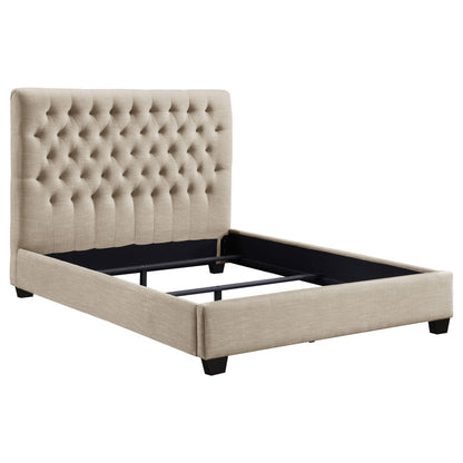Chloe Bed in Oatmeal
