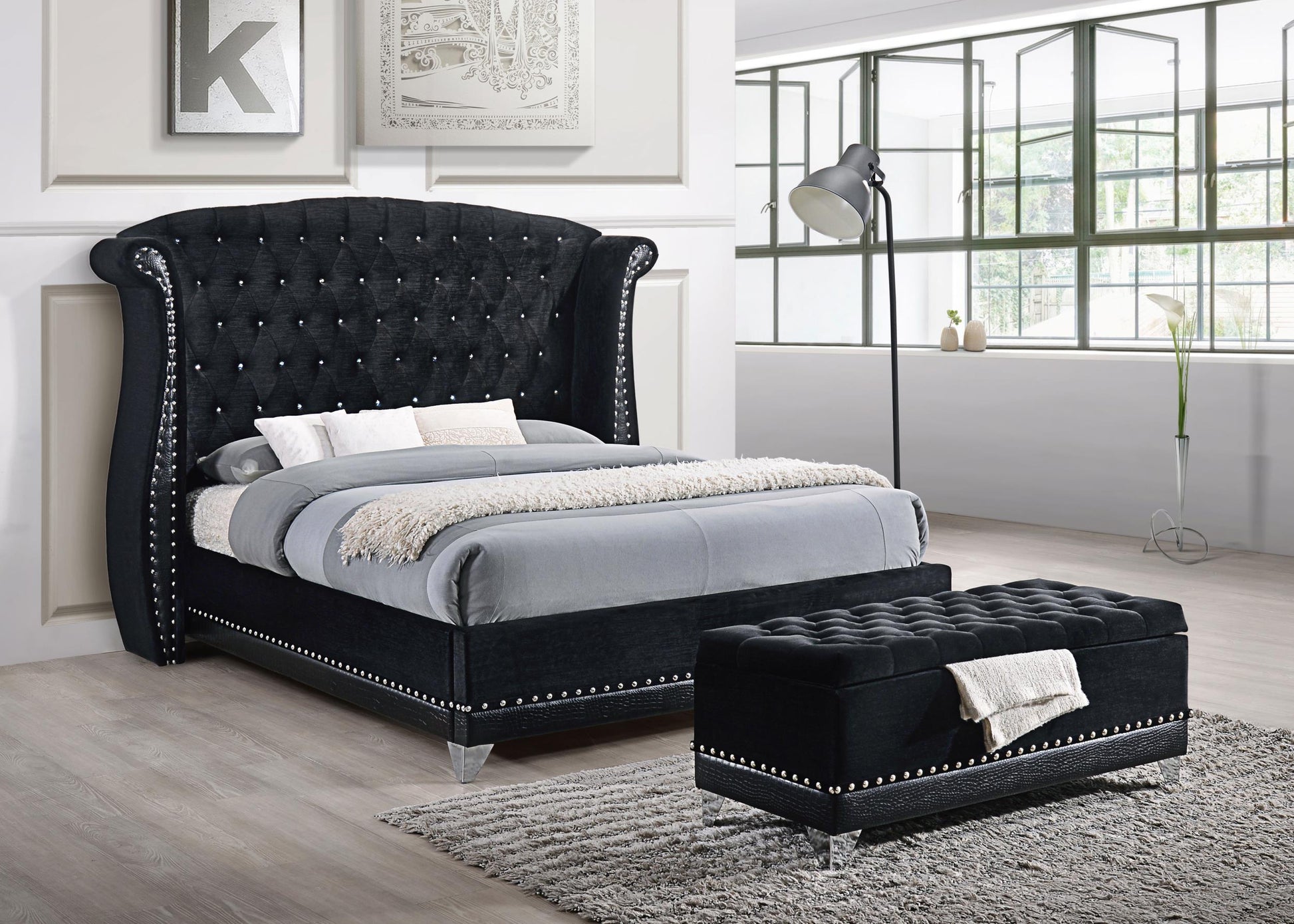 Barzini Bed in Black