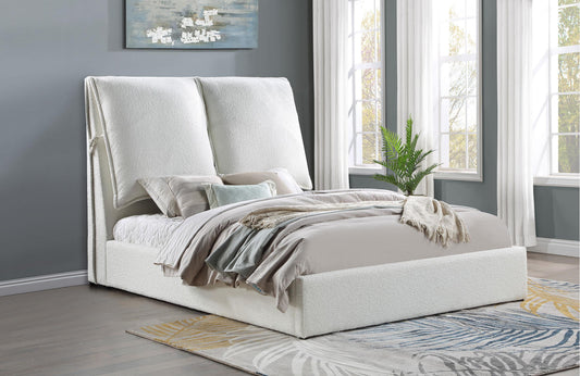 Gwendoline Queen Bed in White - Coaster Furniture