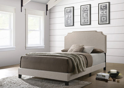 Tamarac Bed in Beige