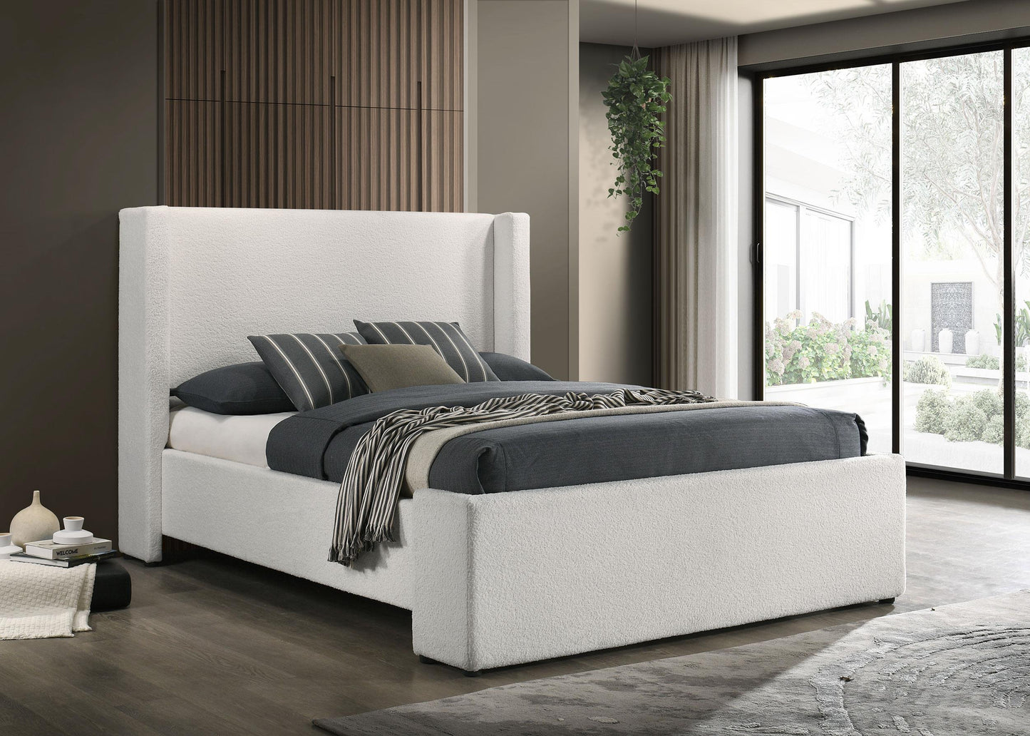 Alamosa Bed in White
